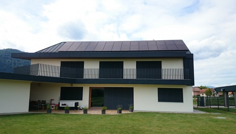 Sončna elektrarna za lastno rabo je dobra tako za okolje kot za dom